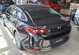 Mazda 3 - Kolor Jet Black, zdjęcie 3