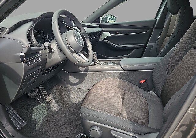 Mazda 3 - Kolor Machine Gray, zdjęcie 15