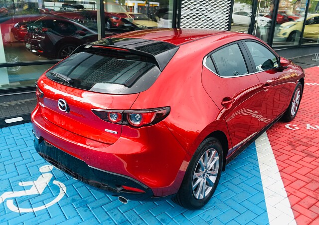 Mazda 3 - Kolor Soul Red Crystal, zdjęcie 4