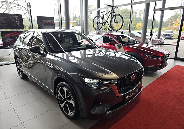 Mazda CX-60 - Kolor Machine Gray, zdjęcie 5