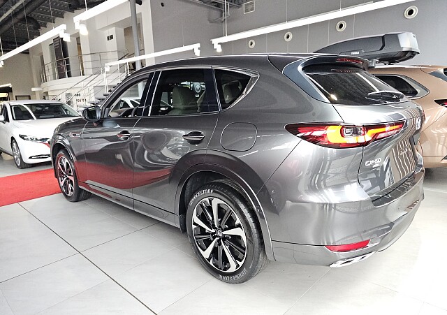 Mazda CX-60 - Kolor Machine Gray, zdjęcie 12