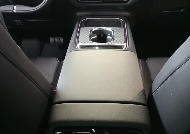 Mazda 6e - Kolor Machine Gray, zdjęcie 8