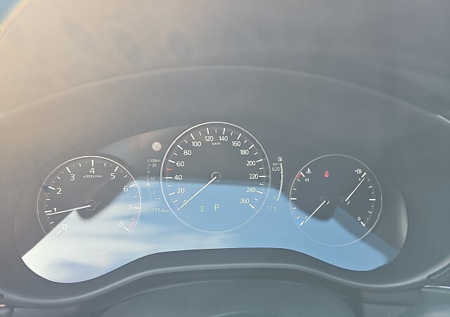 17_064ea772-f246-4ba6-ab3b-1ccc0d3e2168_final_image (Large).jpg