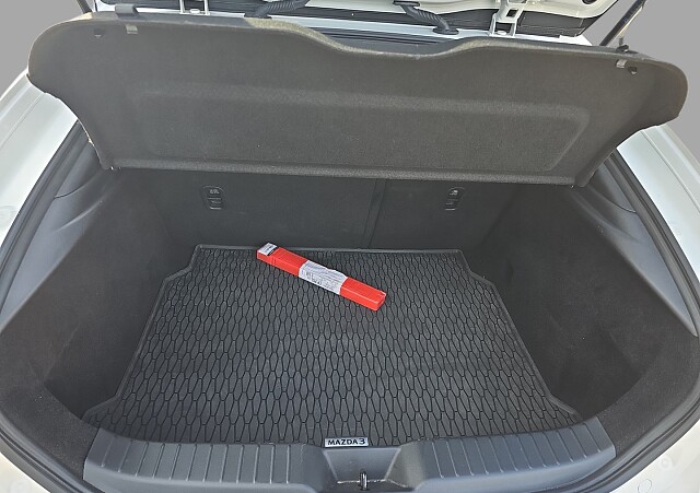 16_ecc02d16-f132-42ab-a796-43d8b2cb2b0b_final_image (Large).jpg