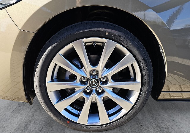 Mazda 3 - Kolor Zircon Sand Metalic, zdjęcie 9