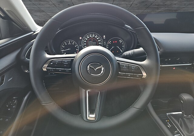 Mazda 3 - Kolor Platinum Quartz, zdjęcie 10