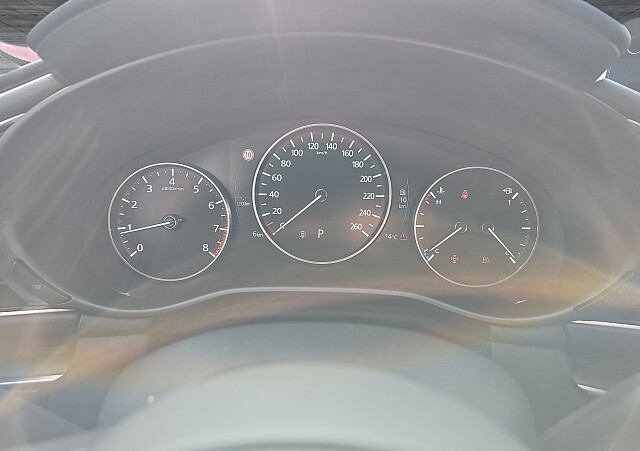 Mazda 3 - Kolor Platinum Quartz, zdjęcie 19