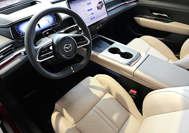 Mazda 6e - Kolor Soul Red Crystal, zdjęcie 14