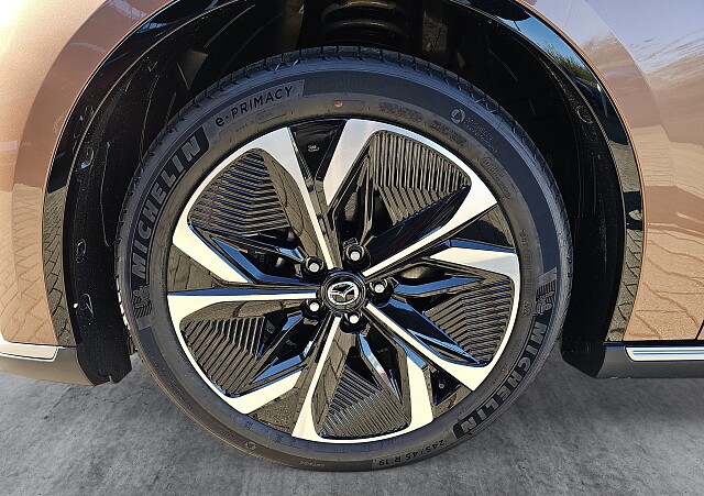 Mazda 6e - Kolor Melting Copper, zdjęcie 23