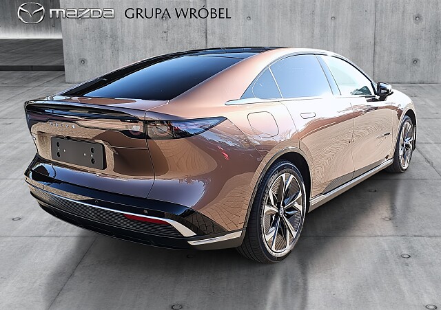 Mazda 6e - Kolor Melting Copper, zdjęcie 5