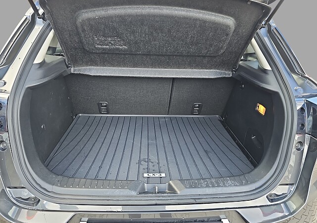 13_e8d3c709-2324-487f-8277-3cd3efd9688e_final_image (Large).jpg