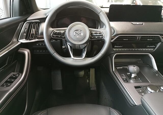 Mazda CX-80 - Kolor Artisan Red, zdjęcie 2