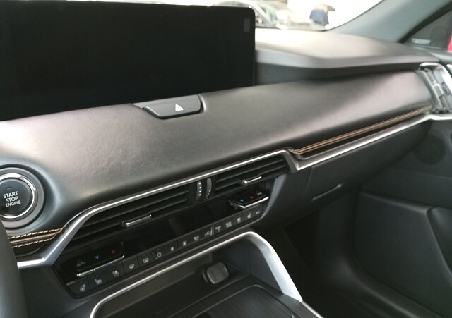 Mazda CX-80 - Kolor Artisan Red, zdjęcie 6