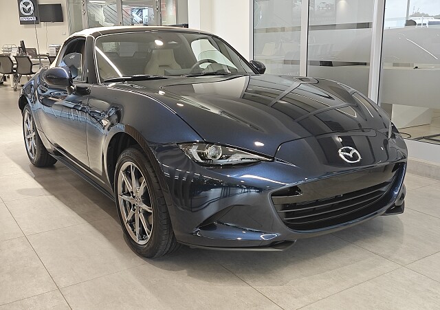Mazda MX-5 - Kolor Deep Crystal Blue, zdjęcie 2
