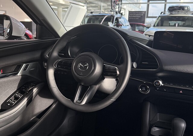 Mazda 3 - Kolor Ceramic Metalic, zdjęcie 11