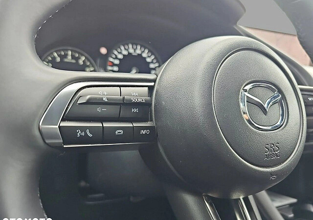 Mazda 3 - Kolor Deep Crystal Blue, zdjęcie 20