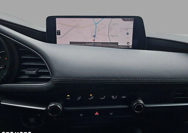 Mazda 3 - Kolor Deep Crystal Blue, zdjęcie 17