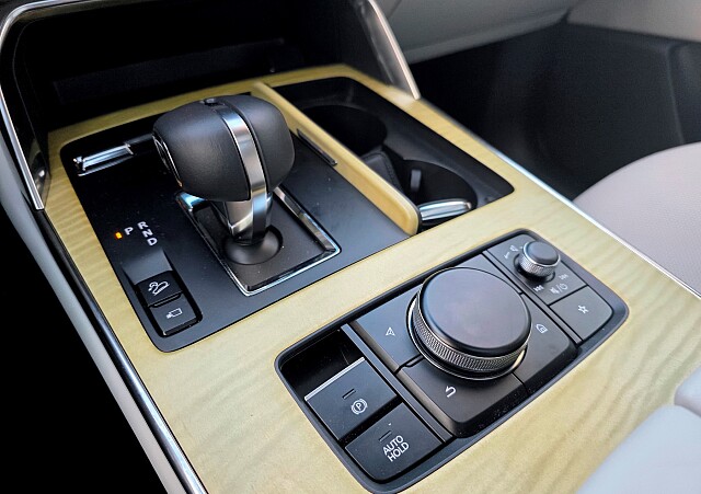 Mazda CX-60 - Kolor Deep Crystal Blue, zdjęcie 16