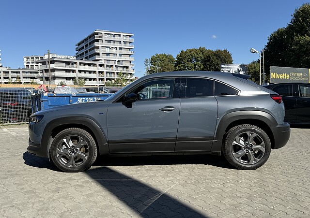 Mazda MX-30 - Kolor Polymetal Gray, zdjęcie 10
