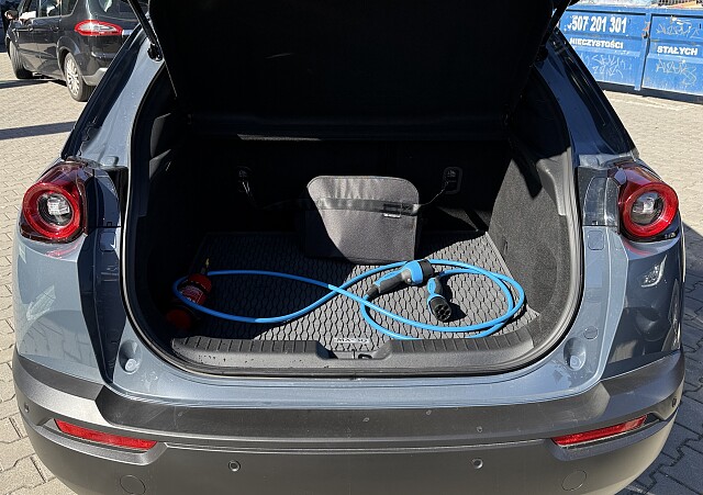 Mazda MX-30 - Kolor Polymetal Gray, zdjęcie 12