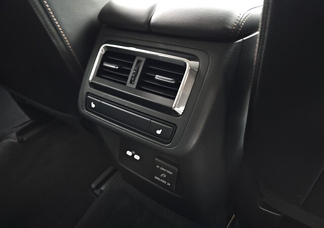 Mazda CX-60 - Kolor Jet Black, zdjęcie 19