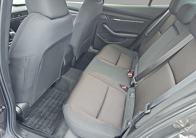 Mazda 3 - Kolor Machine Gray, zdjęcie 10