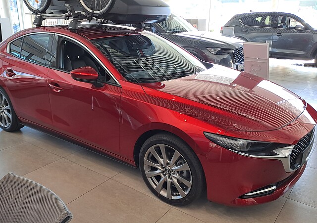 Mazda 3 - Kolor Soul Red Crystal, zdjęcie 2