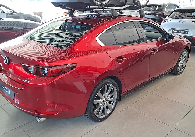 Mazda 3 - Kolor Soul Red Crystal, zdjęcie 3