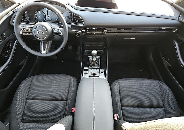 Mazda CX-30 - Kolor Machine Gray, zdjęcie 18