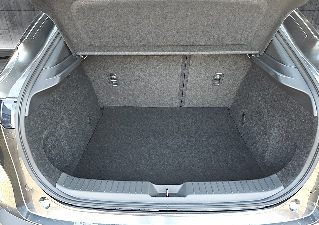 Mazda CX-30 - Kolor Machine Gray, zdjęcie 21