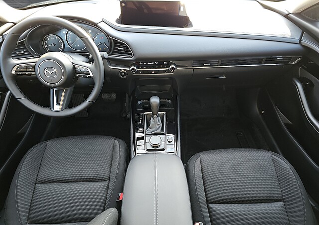 Mazda CX-30 - Kolor Platinum Quartz, zdjęcie 20