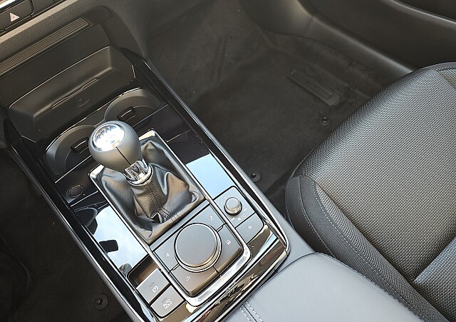 Mazda CX-30 - Kolor Machine Gray, zdjęcie 9