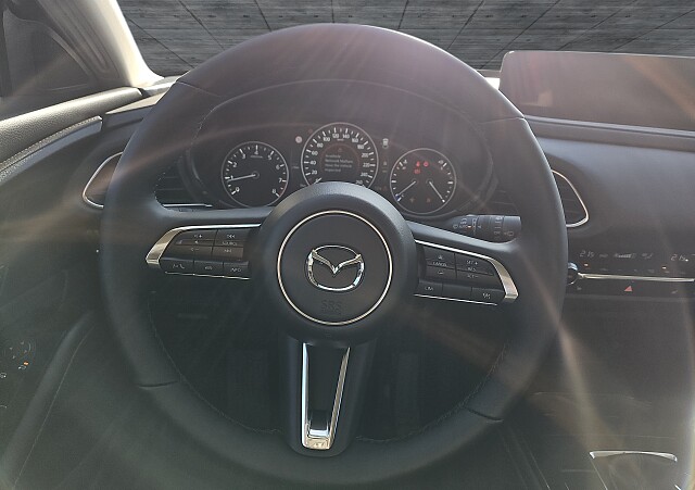 Mazda CX-30 - Kolor Machine Gray, zdjęcie 17