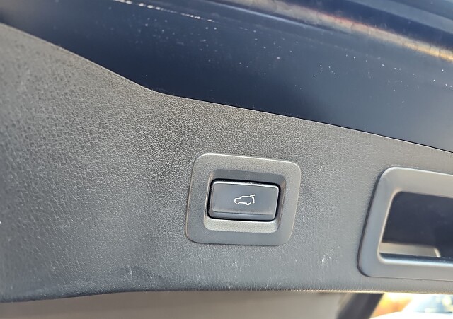 15_92427913-e7ef-457c-9d65-6bd51e090606_final_image (Large).jpg