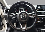 Mazda 3 - Kolor Snowflake White Pearl, zdjęcie 17