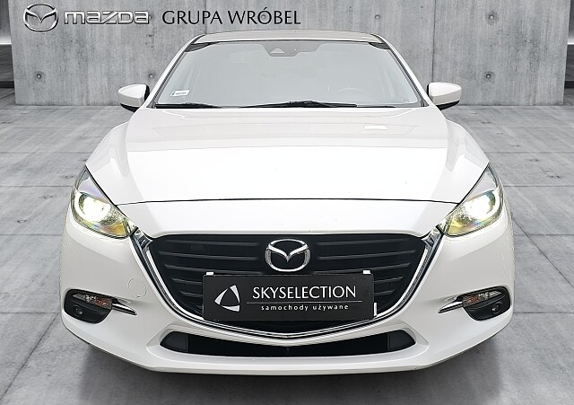 Mazda 3 - Kolor Snowflake White Pearl, zdjęcie 2