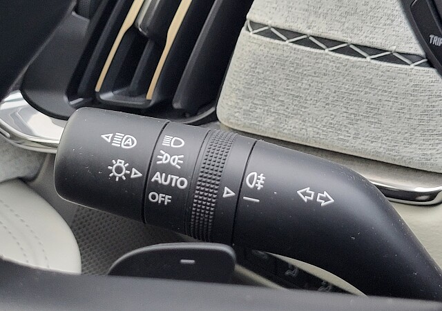 Mazda CX-80 - Kolor Brązowy, zdjęcie 8