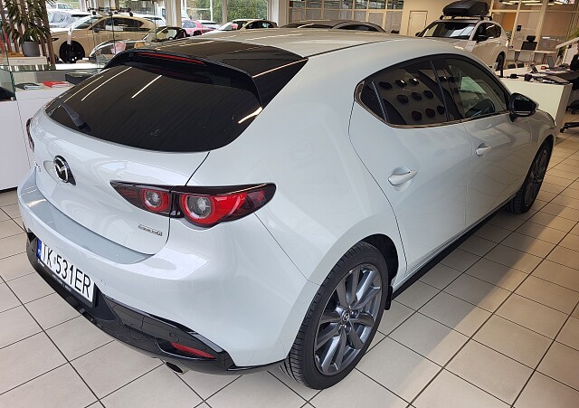 Mazda 3 - Kolor Ceramic Metalic, zdjęcie 6