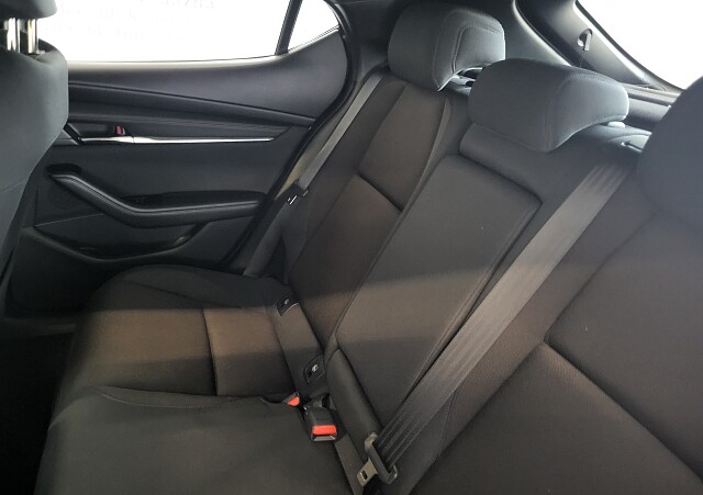 Mazda 3 - Kolor Ceramic Metalic, zdjęcie 9