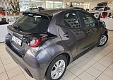 Mazda 2 Hybrid - Kolor Lead Grey, zdjęcie 4