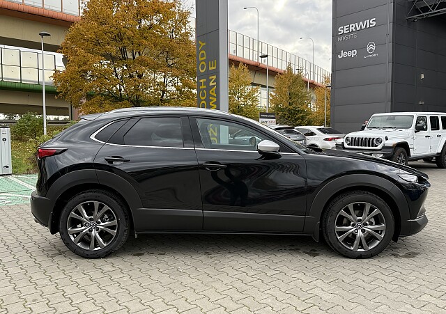 Mazda CX-30 - Kolor Jet Black, zdjęcie 5