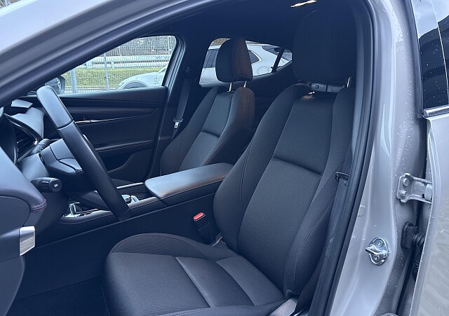 Mazda 3 - Kolor Platinum Quartz, zdjęcie 6