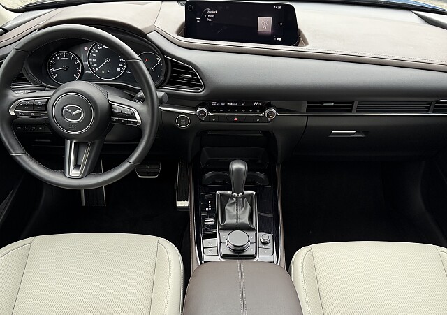 Mazda CX-30 - Kolor Jet Black, zdjęcie 19