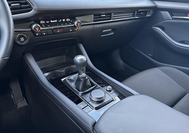 Mazda 3 - Kolor Ceramic Metalic, zdjęcie 11