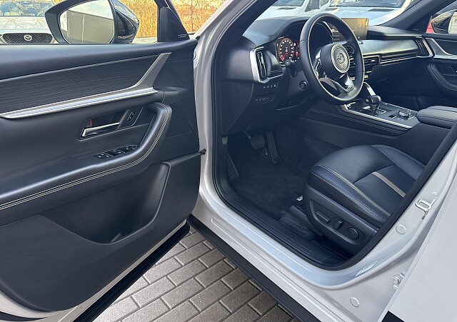 Mazda CX-80 - Kolor Platinum Quartz, zdjęcie 4