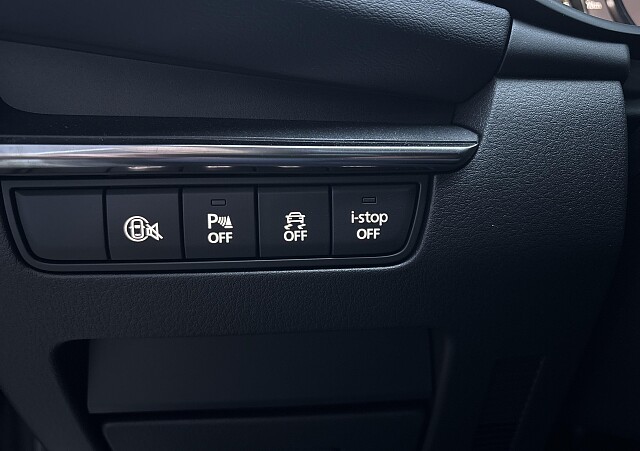 Mazda 3 - Kolor Platinum Quartz, zdjęcie 16