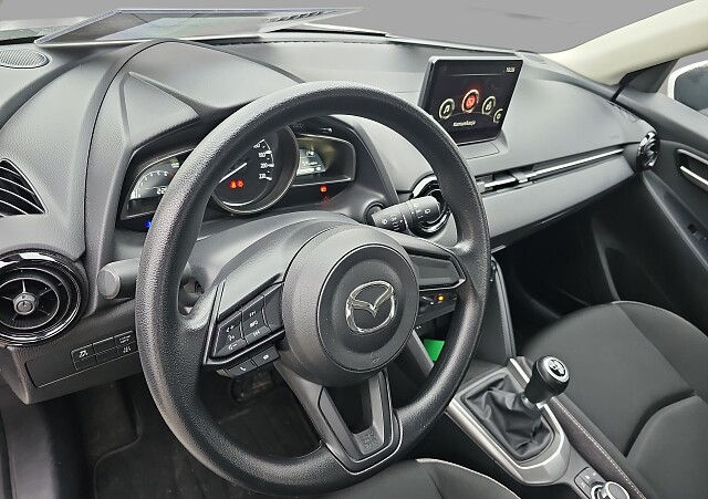 Mazda 2 - Kolor Arctic White, zdjęcie 16