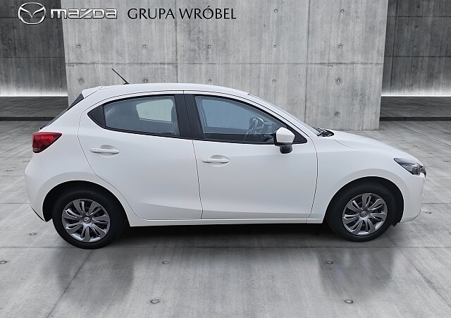Mazda 2 - Kolor Arctic White, zdjęcie 4