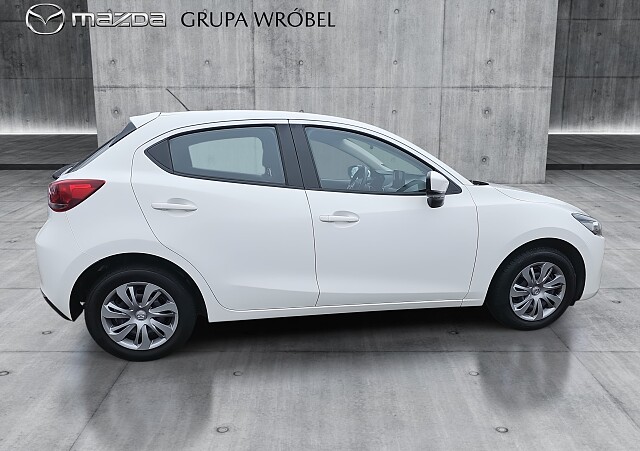 Mazda 2 - Kolor Biały, zdjęcie 4