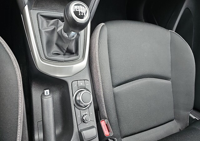 Mazda 2 - Kolor Arctic White, zdjęcie 20